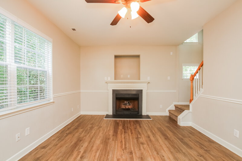 2,220/Mo, 226 Kendra Drive SW Concord, NC 28025 Living Room View 2