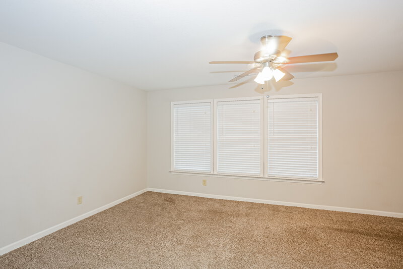 2,040/Mo, 1626 Matthew Allen Circle Kannapolis, NC 28081 Main Bedroom View