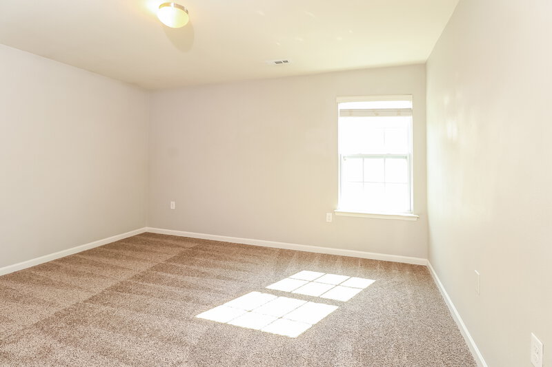 2,075/Mo, 1906 Eastway Dr Dallas, NC 28034 Bedroom View 3