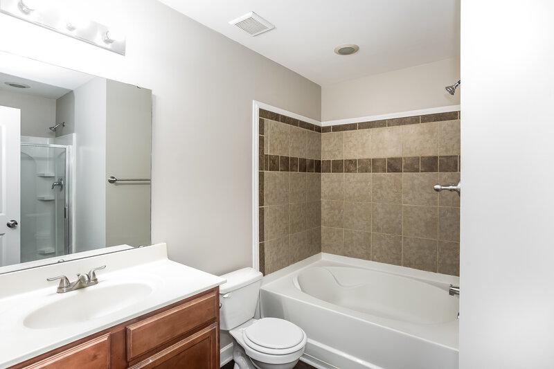 2,075/Mo, 1021 Ramsgate Drive SW Concord, NC 28025 Main Bathroom View