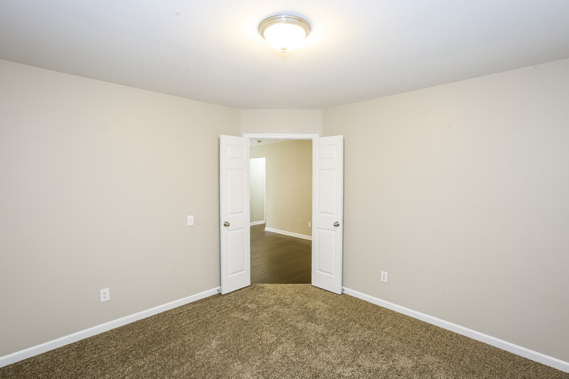 2,250/Mo, 3037 Old Ironside Drive Charlotte, NC 28213 Bedroom View 4