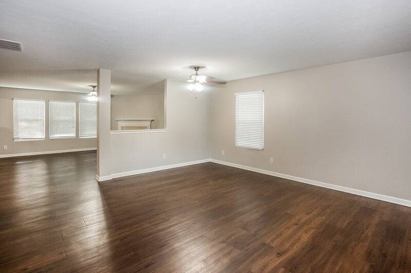 2,365/Mo, 5315 Bendix Ct Harrisburg, NC 28075 Dining Room View