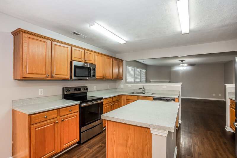 2,365/Mo, 5315 Bendix Ct Harrisburg, NC 28075 Kitchen View