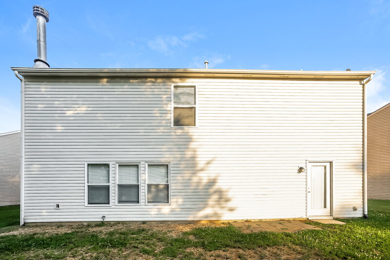 2,365/Mo, 5315 Bendix Ct Harrisburg, NC 28075 Rear View