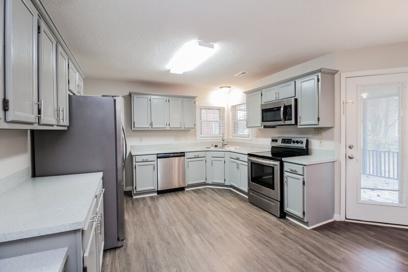 3,270/Mo, 7207 Glen Brook Lane Charlotte, NC 28269 Kitchen View