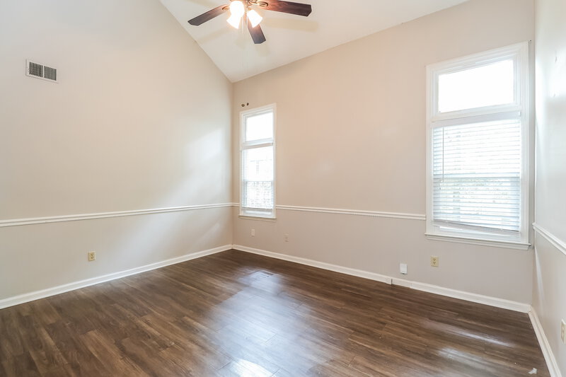 2,390/Mo, 7207 Glen Brook Lane Charlotte, NC 28269 Main Bedroom View 2
