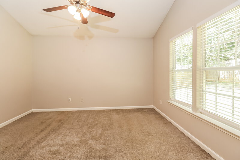 1,775/Mo, 9033 Shenington Pl Charlotte, NC 28216 Main Bedroom View 2