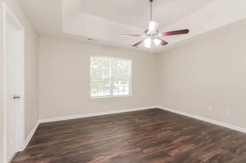 1,935/Mo, 4013 Fifendrum Lane Charlotte, NC 28216 Main Bedroom View