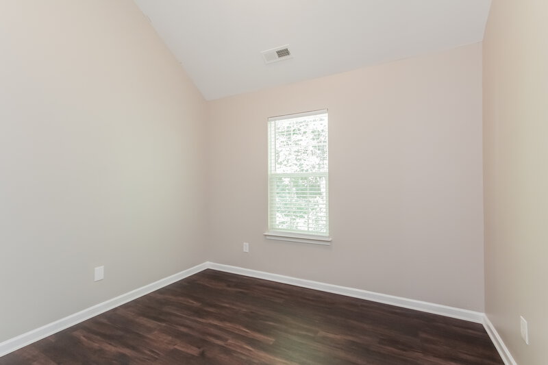 1,935/Mo, 4013 Fifendrum Lane Charlotte, NC 28216 Bedroom View