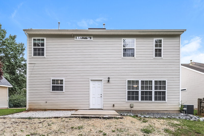 2,060/Mo, 12812 Lismorre Castle Court Charlotte, NC 28273 Rear View