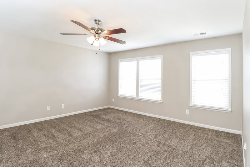 2,545/Mo, 9711 Cayenne Drive Charlotte, NC 28214 Main Bedroom View