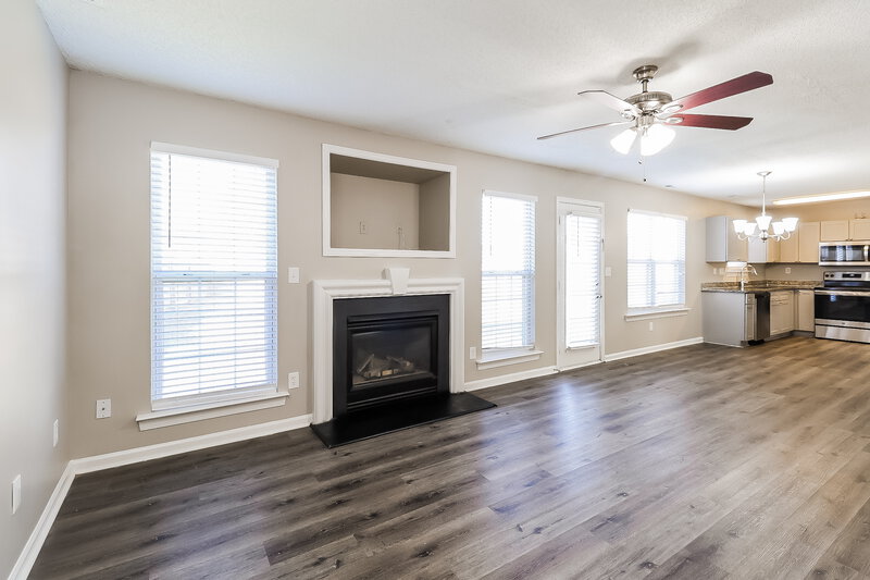 2,290/Mo, 10030 Wildwood Muse Court Charlotte, NC 28273 Family Room View 2