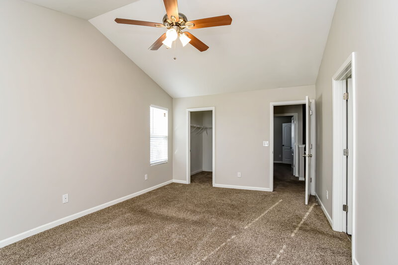 2,035/Mo, 2303 Portola Ct Charlotte, NC 28269 Main Bedroom View 2