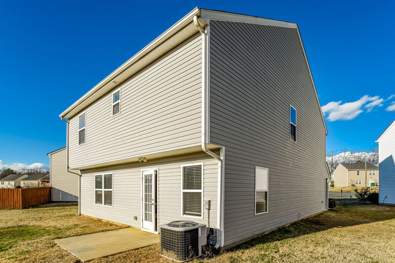 2,035/Mo, 2303 Portola Ct Charlotte, NC 28269 Rear View