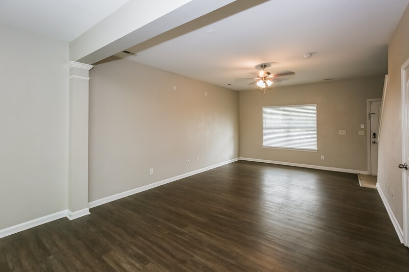 2,810/Mo, 1320 Bray Drive Charlotte, NC 28214 Living Room View