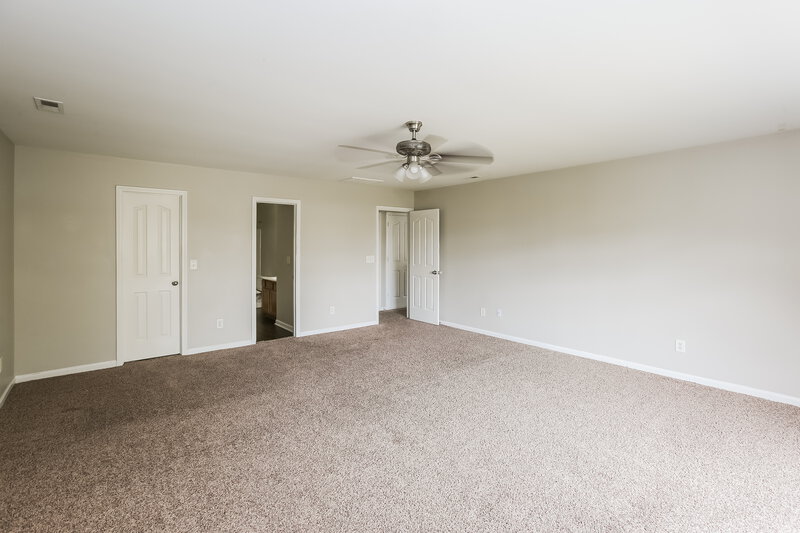 2,810/Mo, 1320 Bray Drive Charlotte, NC 28214 Main Bedroom View