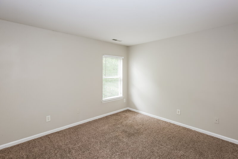 2,810/Mo, 1320 Bray Drive Charlotte, NC 28214 Bedroom View 2