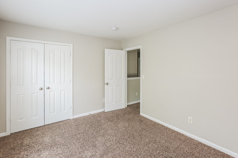 2,810/Mo, 1320 Bray Drive Charlotte, NC 28214 Bedroom View 3