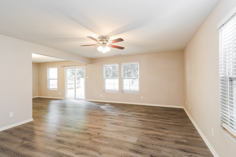 2,140/Mo, 1316 Waterlily Lane Charlotte, NC 28262 Family Room View