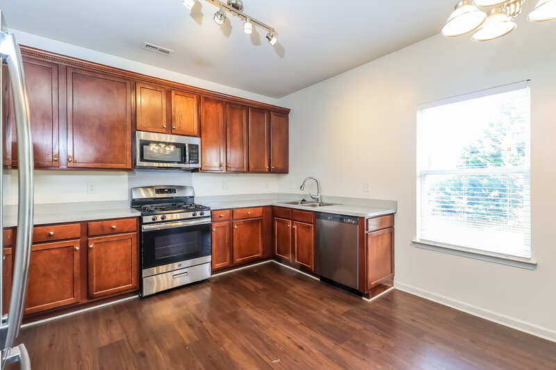 1,845/Mo, 8504 Old Potters Road Charlotte, NC 28269 Kitchen View