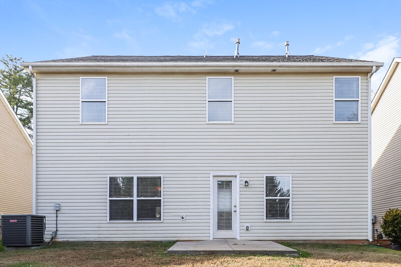 1,845/Mo, 8504 Old Potters Road Charlotte, NC 28269 Rear View