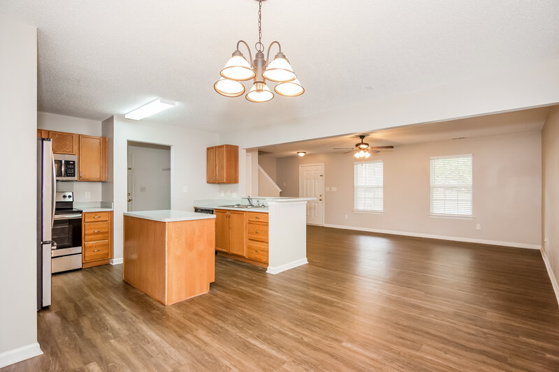 2,030/Mo, 11619 Stewarts Crossing Dr Charlotte, NC 28215 Dining Room View