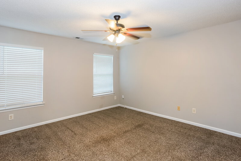 1,875/Mo, 11619 Stewarts Crossing Dr Charlotte, NC 28215 Main Bedroom View