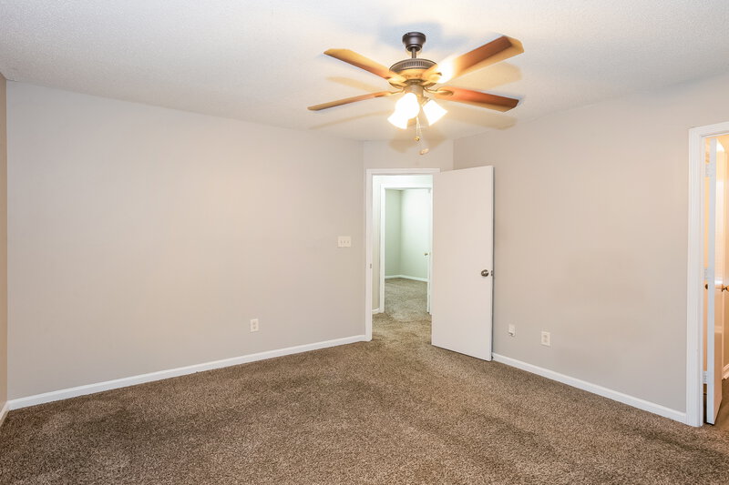 1,875/Mo, 11619 Stewarts Crossing Dr Charlotte, NC 28215 Main Bedroom View 3