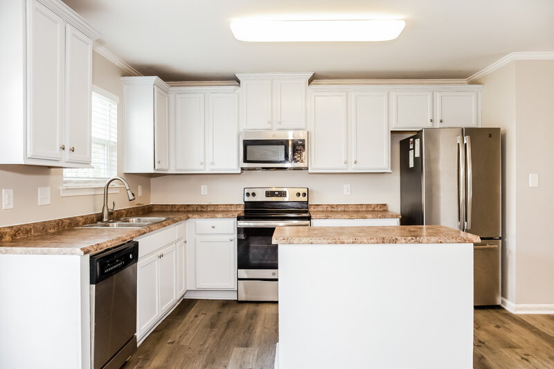 2,115/Mo, 1424 Eastway Drive Dallas, NC 28034 Misc View 4