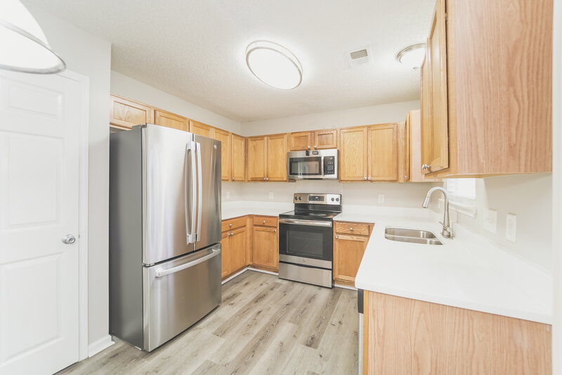 1,990/Mo, 6032 Patricia Ryan Drive Charlotte, NC 28216 Misc View 6