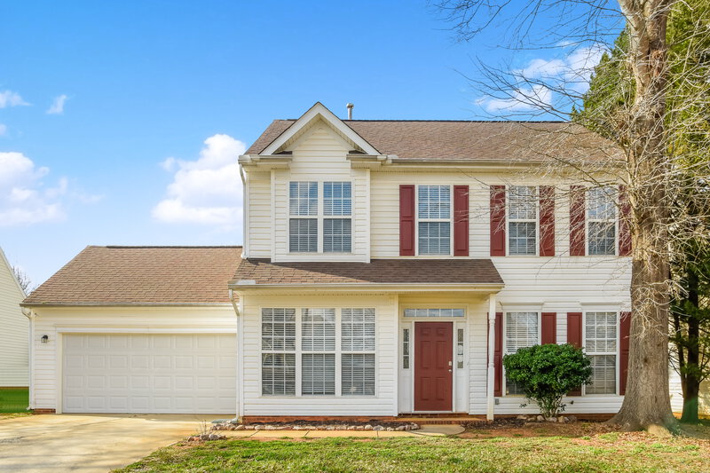 2,150/Mo, 10033 Brawley Ln Charlotte, NC 28215 External View