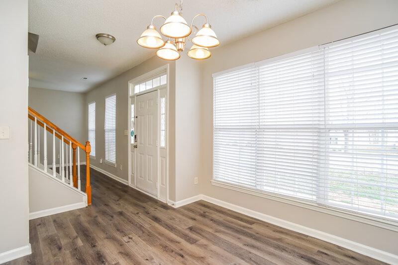 2,150/Mo, 10033 Brawley Ln Charlotte, NC 28215 Dining Room View