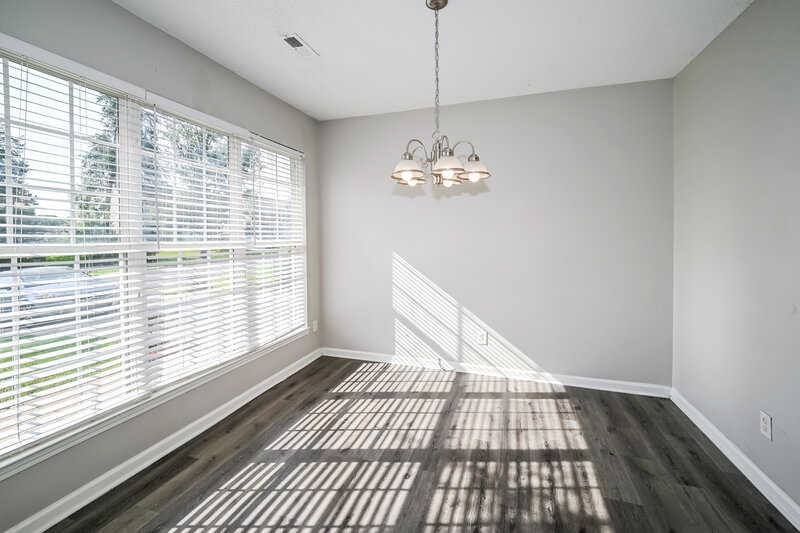 2,075/Mo, 10033 Brawley Ln Charlotte, NC 28215 Dining Room View