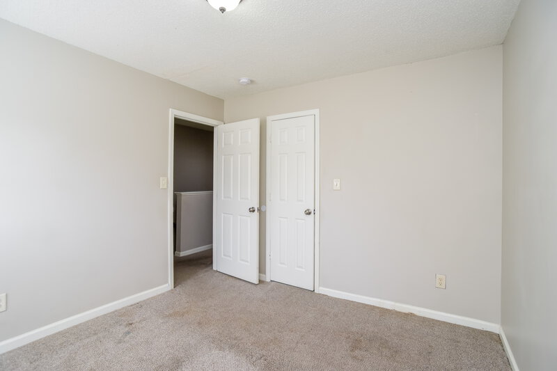 2,150/Mo, 10033 Brawley Ln Charlotte, NC 28215 Bedroom View