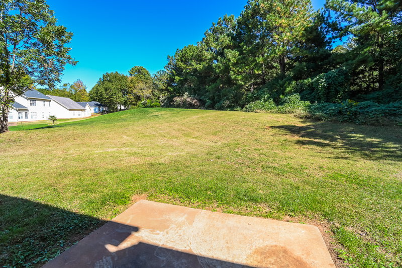 2,070/Mo, 1715 Harte Circle Charlotte, NC 28216 Rear View