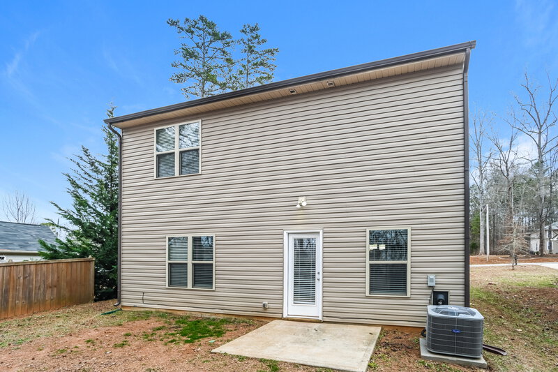 2,520/Mo, 7429 O'Hara St Huntersville, NC 28078 Rear View