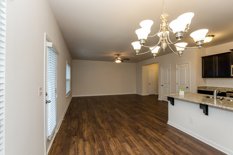 2,515/Mo, 115 Shenandoah Circle Charlotte, NC 28215 Dining Room View 2