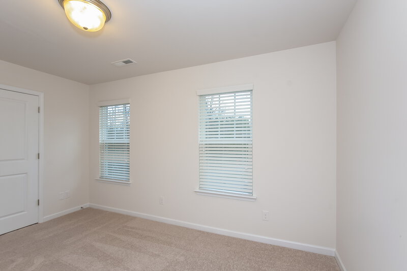 2,515/Mo, 115 Shenandoah Circle Charlotte, NC 28215 Bedroom View