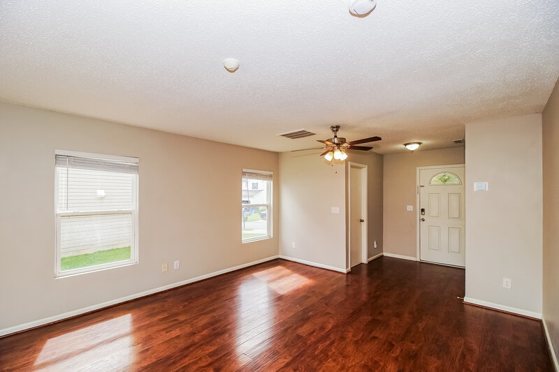 1,680/Mo, 1028 Kings Mountain Lane Gastonia, NC 28054 Living Room View 2