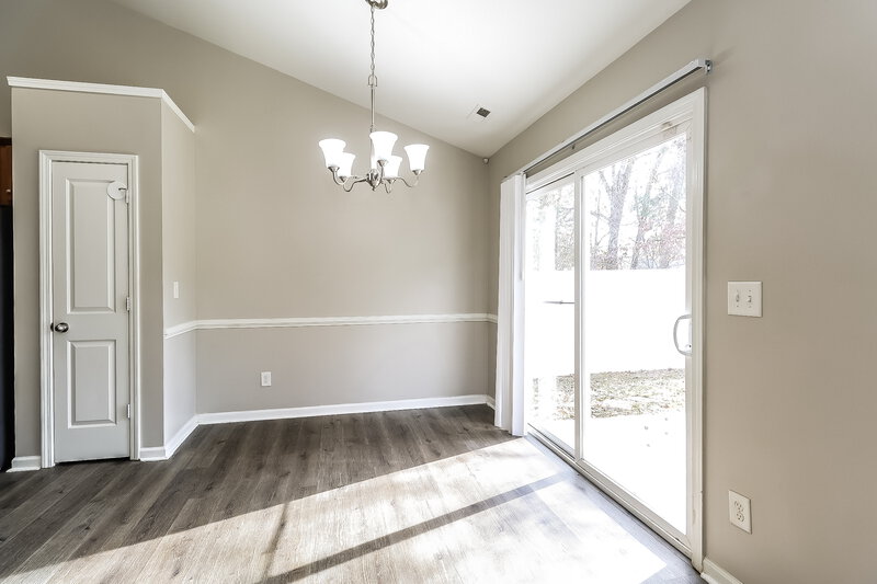 1,825/Mo, 5012 Broad Leaf Court Dallas, NC 28034 Dining Room View