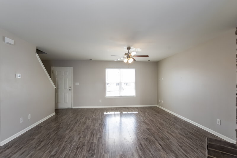 1,815/Mo, 1104 Vistalite Lane Dallas, NC 28034 Living Room View 2