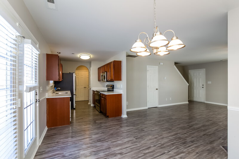 1,815/Mo, 1104 Vistalite Lane Dallas, NC 28034 Dining Room View 2