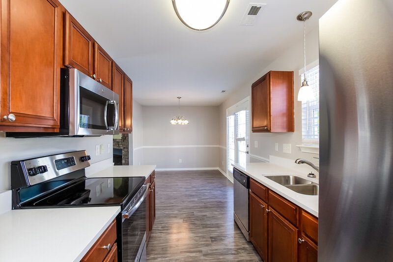 1,815/Mo, 1104 Vistalite Lane Dallas, NC 28034 Kitchen View