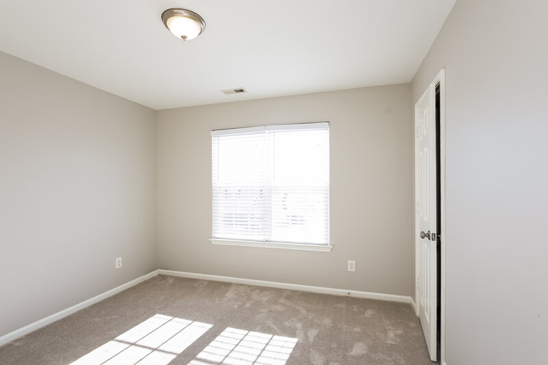 1,815/Mo, 1104 Vistalite Lane Dallas, NC 28034 Bedroom View 2