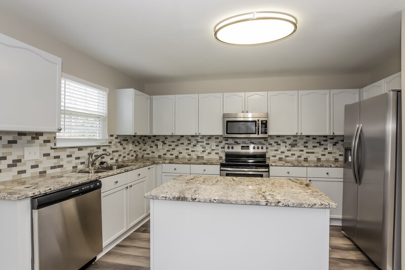 1,855/Mo, 2541 Mulberry Pond Drive Charlotte, NC 28208 Kitchen View
