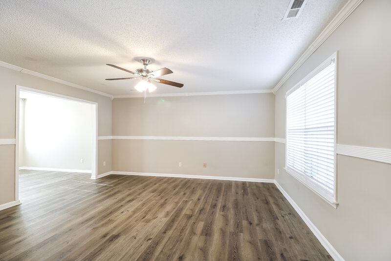 1,880/Mo, 11134 Gold Pan Road Charlotte, NC 28215 Living Room View 2