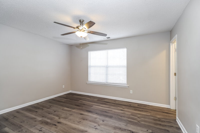 1,880/Mo, 11134 Gold Pan Road Charlotte, NC 28215 Main Bedroom View