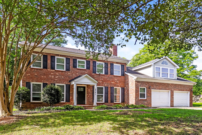 2,410/Mo, 2341 Castlecomer Drive Charlotte, NC 28262 Front View