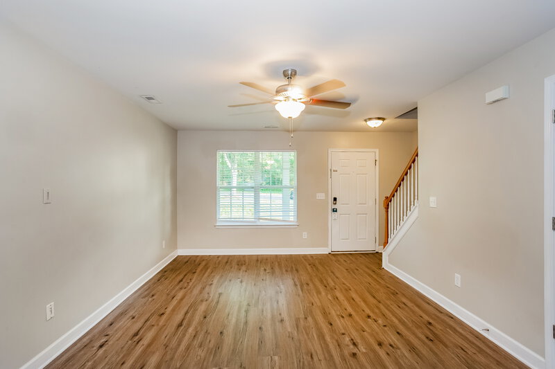 1,995/Mo, 995 Ramsgate Drive Concord, NC 28025 Living Room View 2