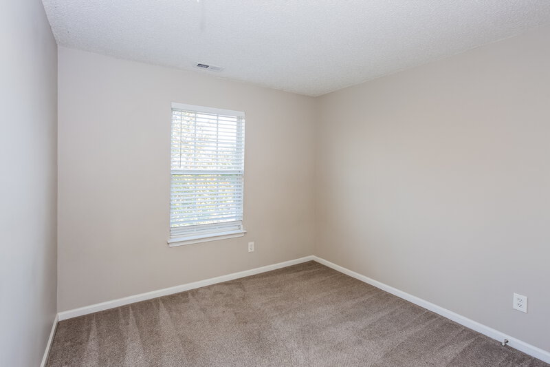 1,865/Mo, 427 Amhurst St SW Concord, NC 28025 Bedroom View